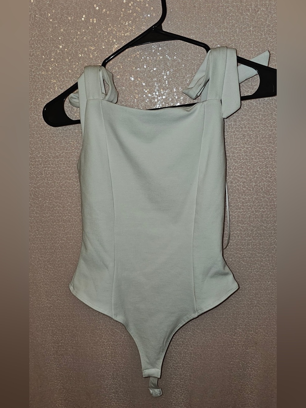 White bow shouldered bodysuit with Tie Straps